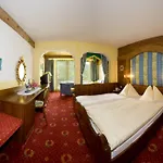 Genuss - Und Vitalhotel Moisl מלון 4*