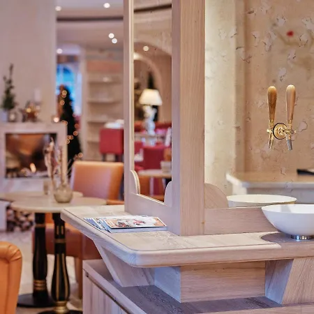 Genuss - Und Vitalhotel Moisl Hotel 4*